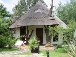 Aquanzi Lodge & Dive Centre - Johannesburg, Gauteng, South Africa - Bed ...